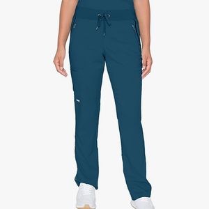 Straight leg scrub pant